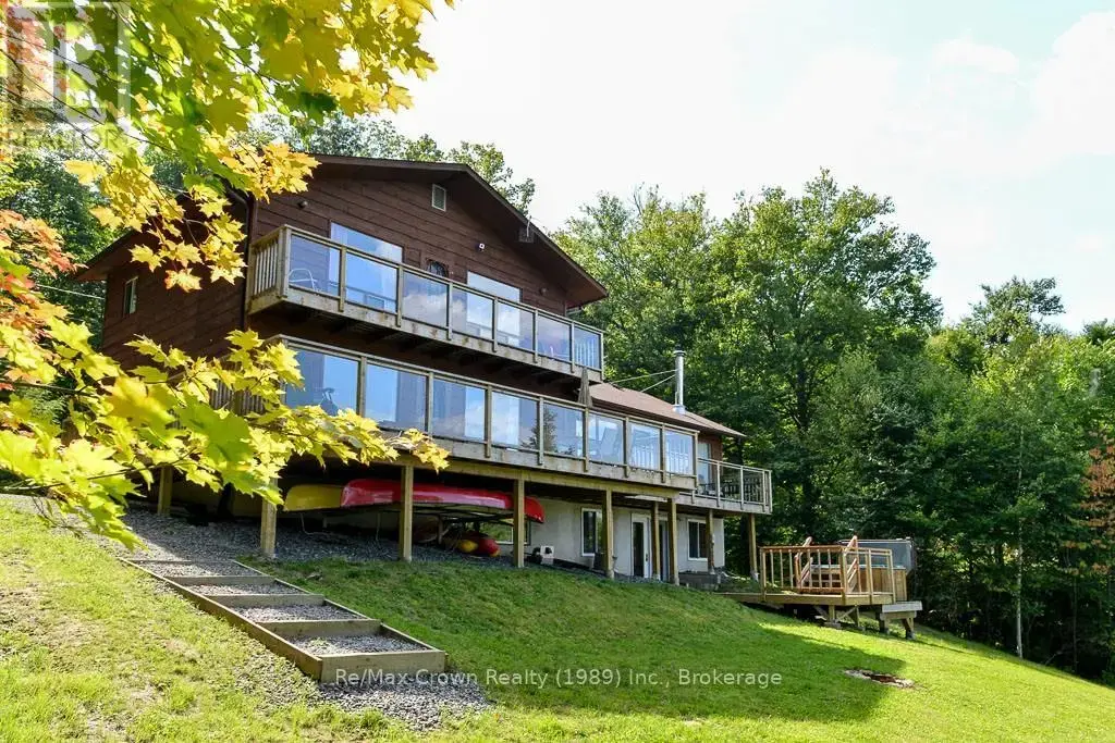 294 Everett Drive, Parry Sound Remote Area (Restoule)